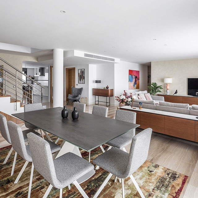 Interiorismo y diseño de vivienda vacacional para una familia de Suecia imagen 2